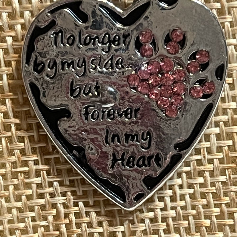 Heart-Shaped Silver Necklace with Pink Accents